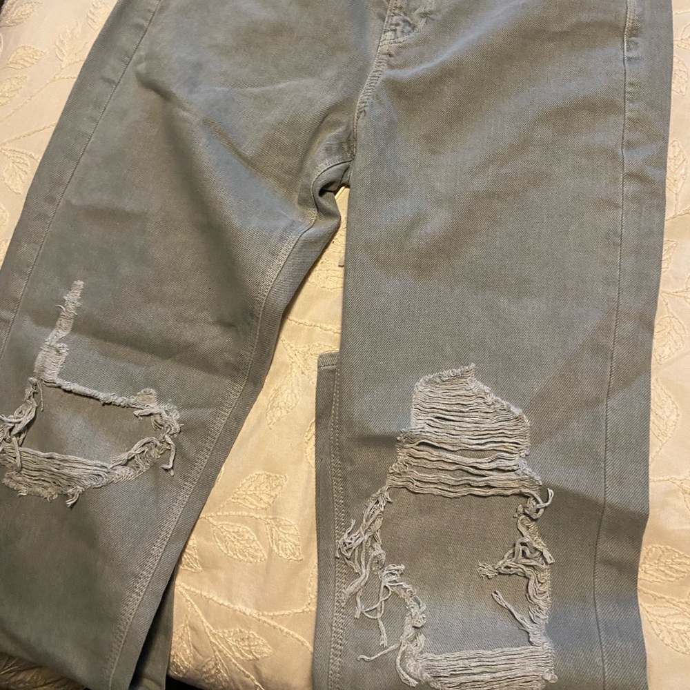 American Eagle Mom straight Jeans…